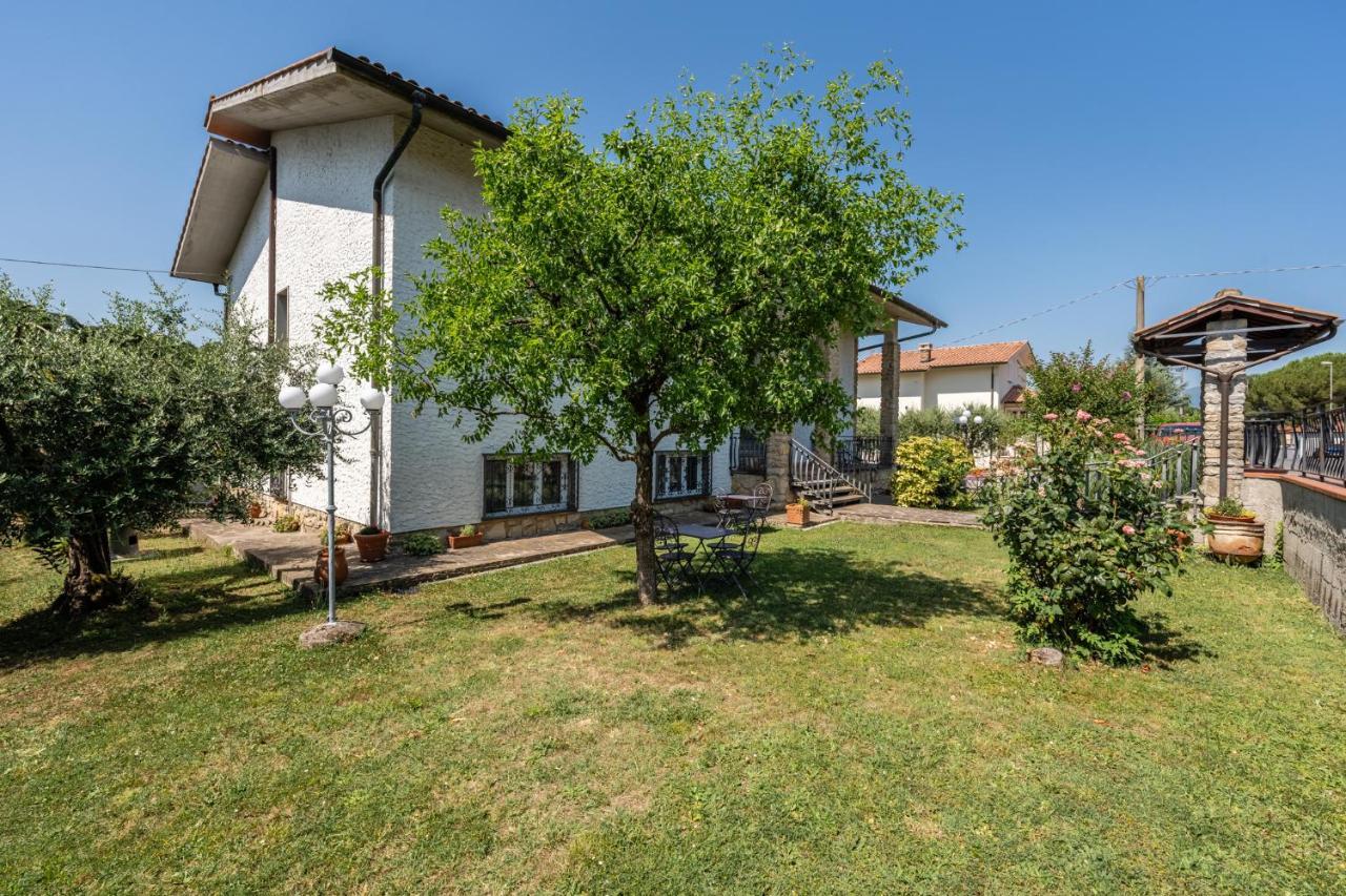 Residenza Martinelli Villa Pistoia Buitenkant foto
