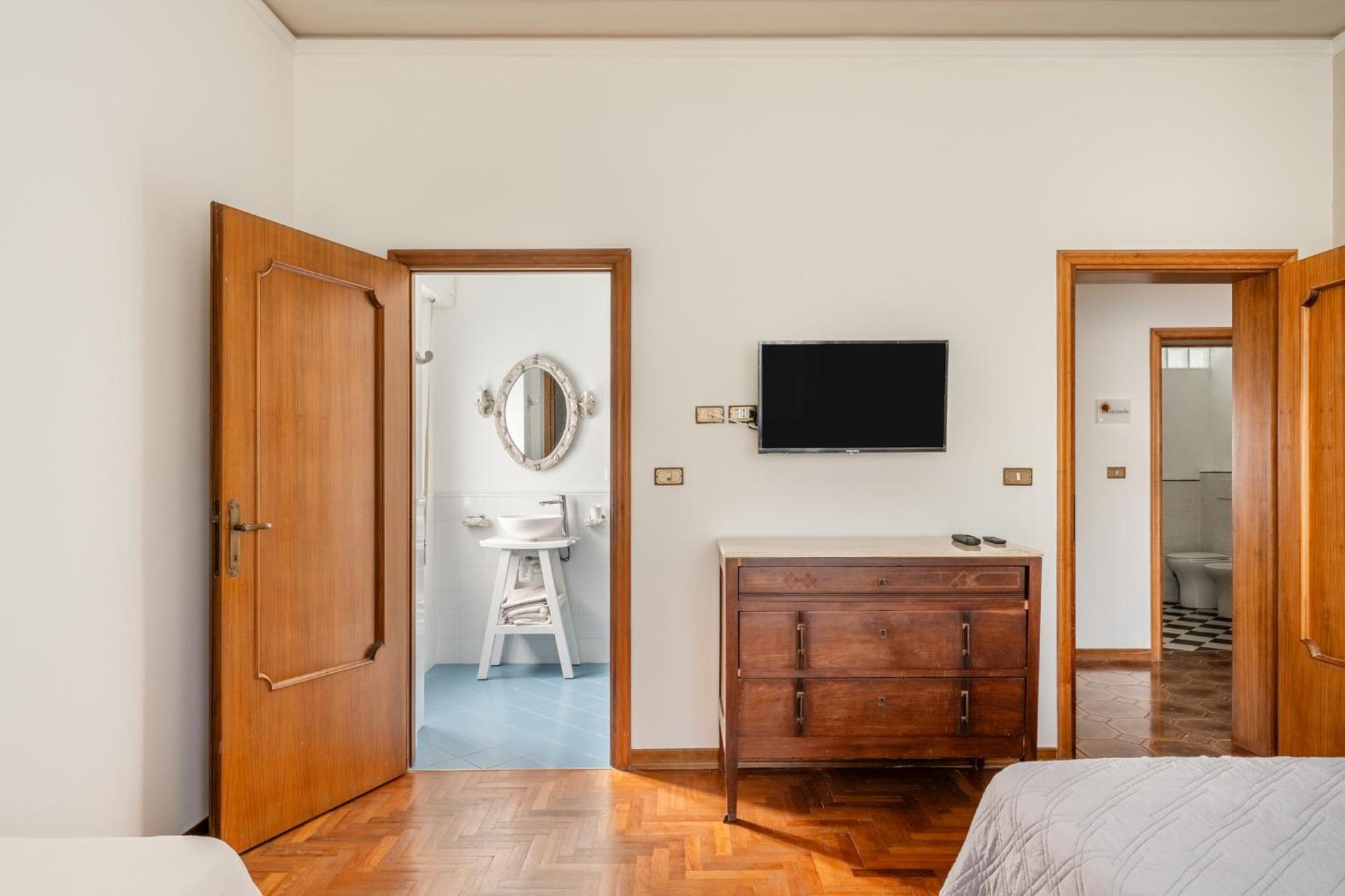Residenza Martinelli Villa Pistoia Buitenkant foto